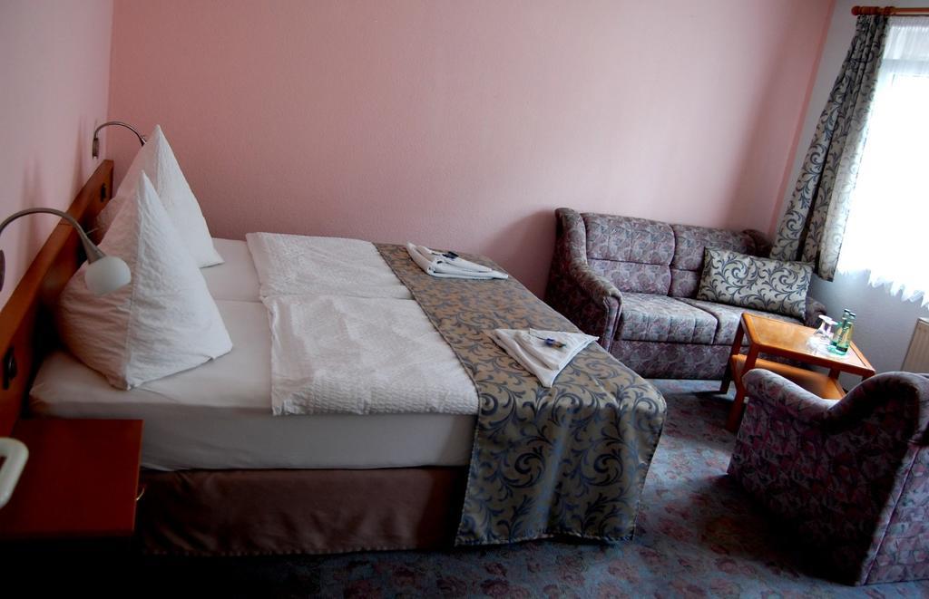 Hotel Am Markt Eckartsberga Dış mekan fotoğraf